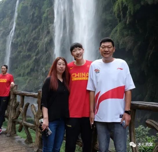 亚洲欧美在线观看一区二区